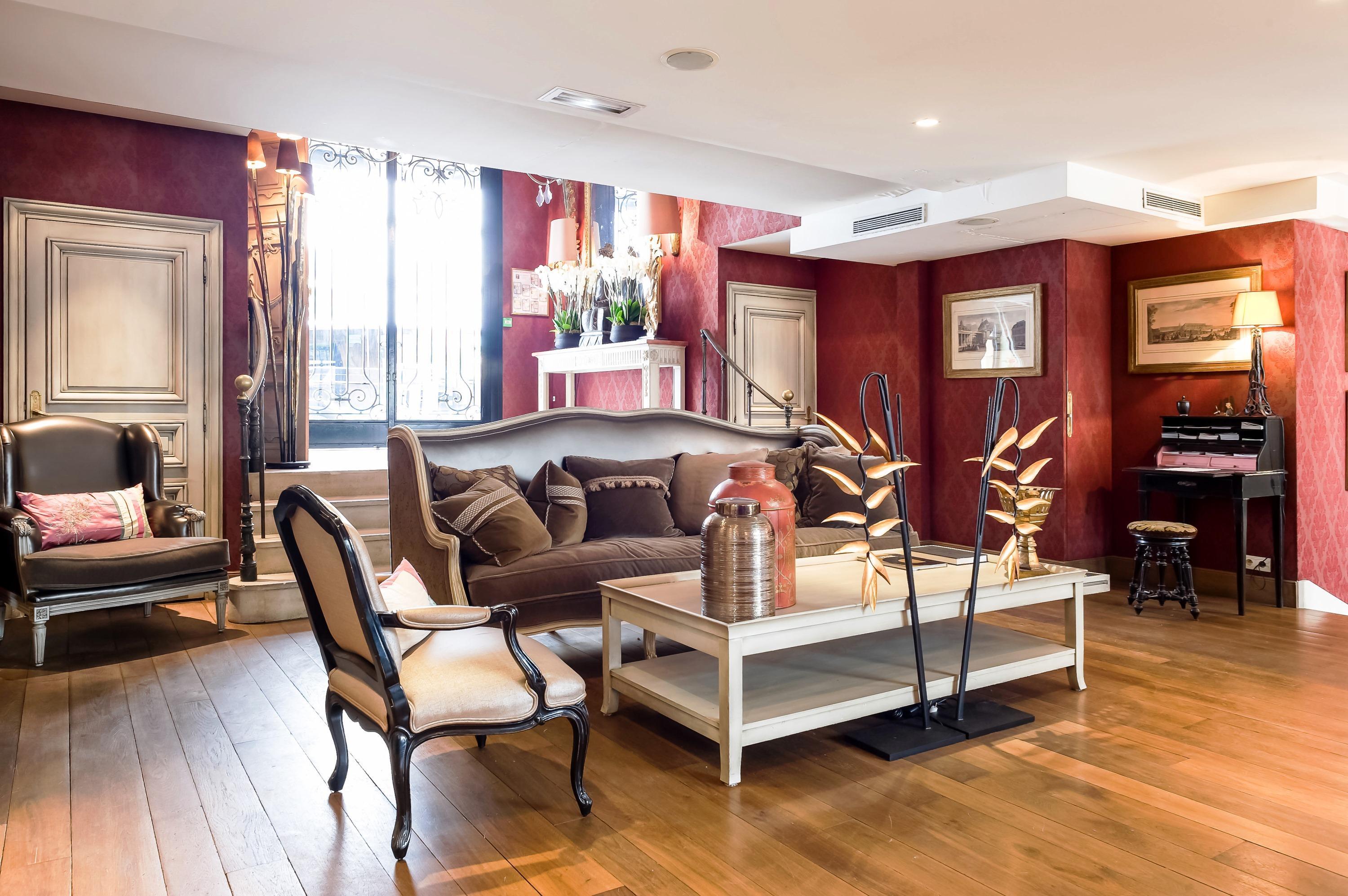 Hotel Chateaubriand Париж Экстерьер фото